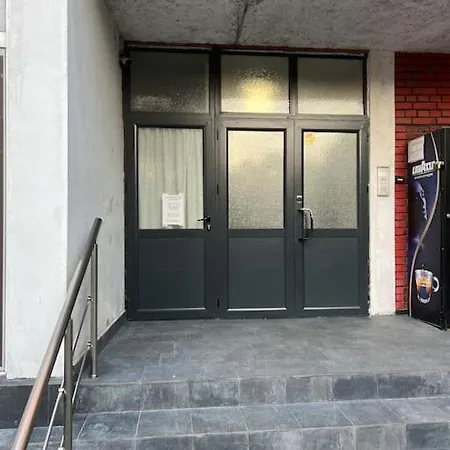 Cozy Boutique In Apartment *